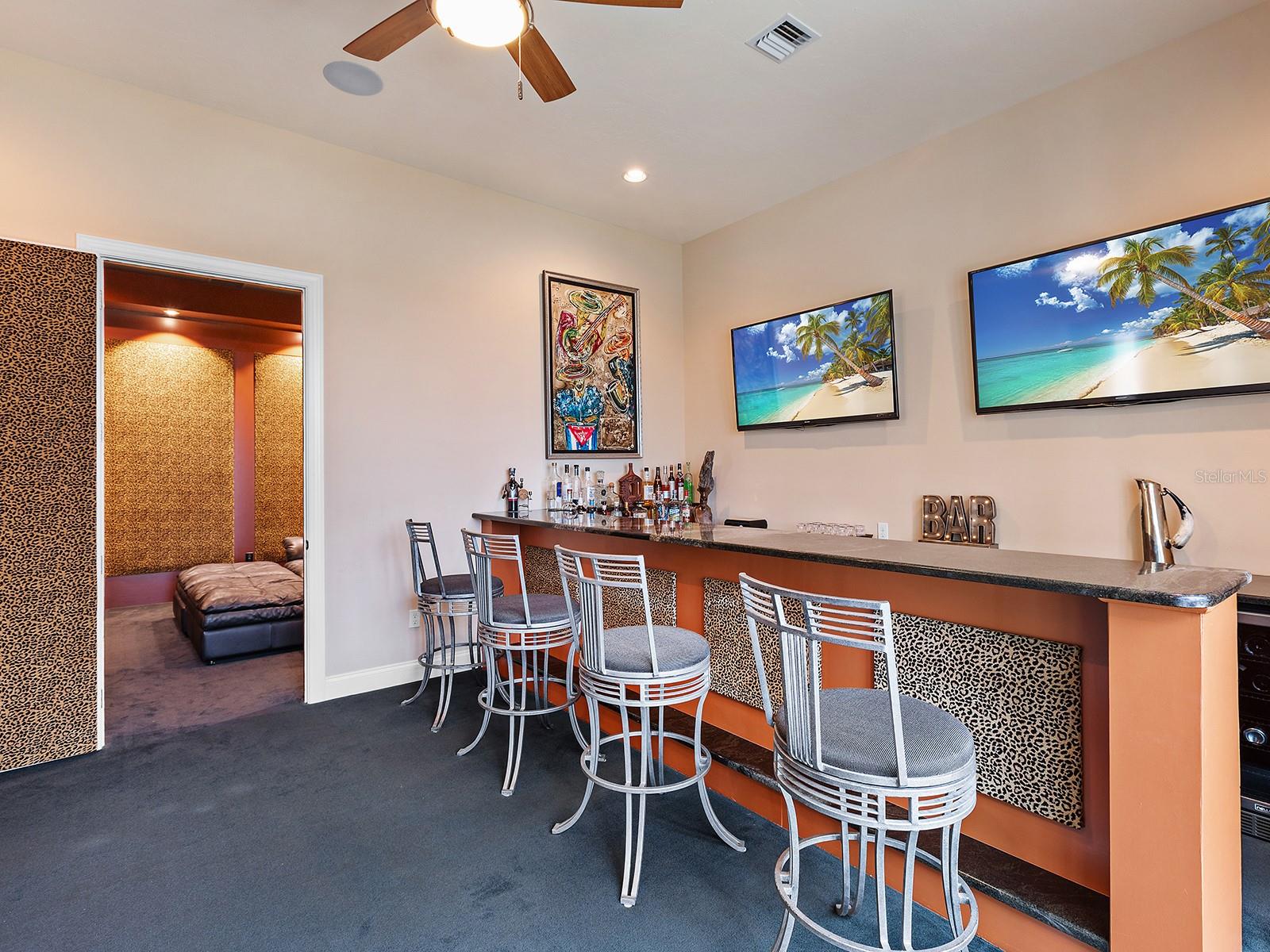 A4664465 Property Photo