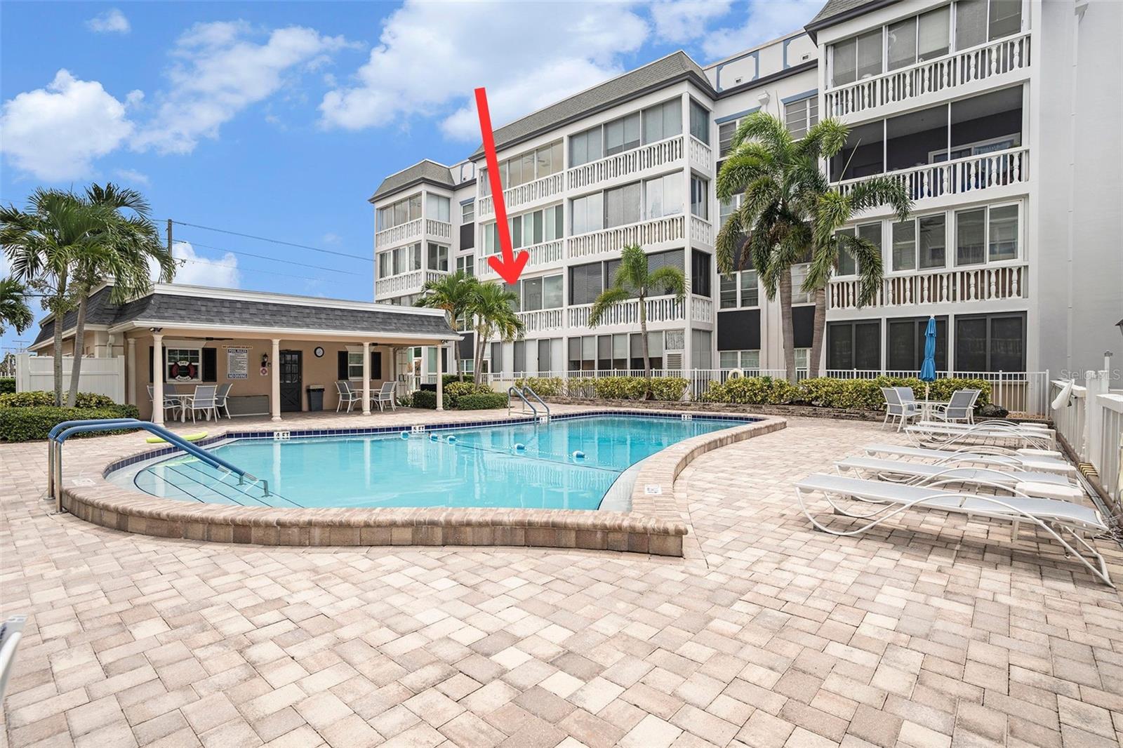 139 BLUFF VIEW DR #202, BELLEAIR BLUFFS, FL, 33770