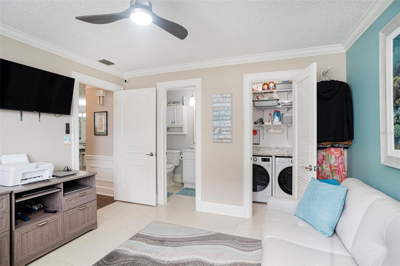 139 BLUFF VIEW DR #202, BELLEAIR BLUFFS, FL, 33770