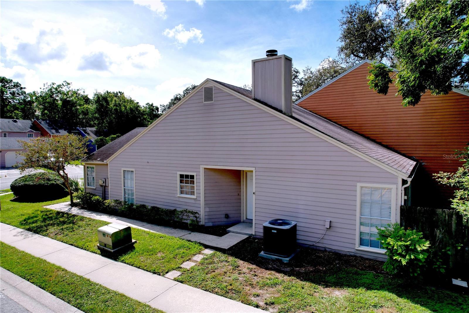 9476 FOREST HILLS PL #0, TAMPA, FL, 33612