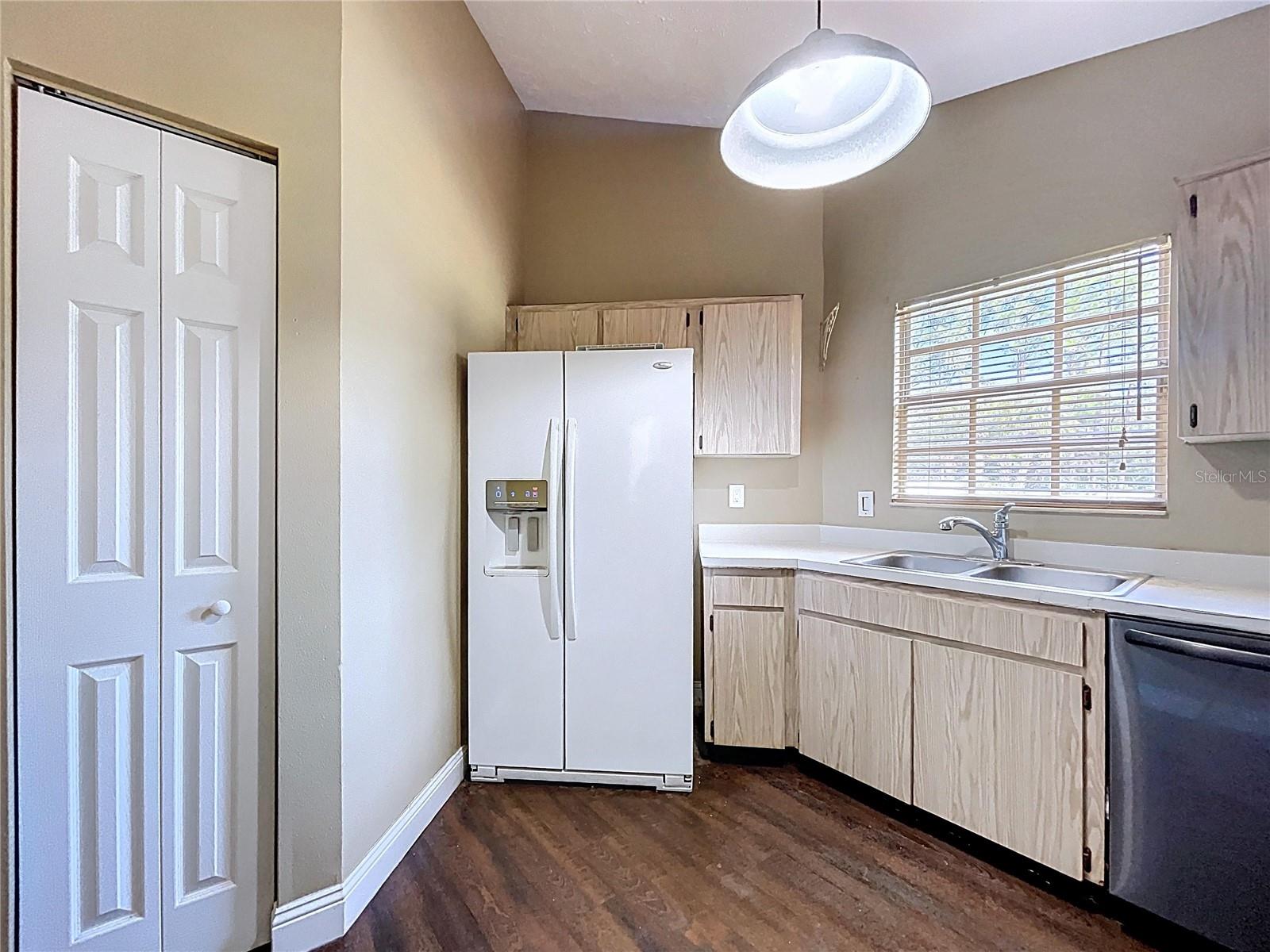 9476 FOREST HILLS PL #0, TAMPA, FL, 33612