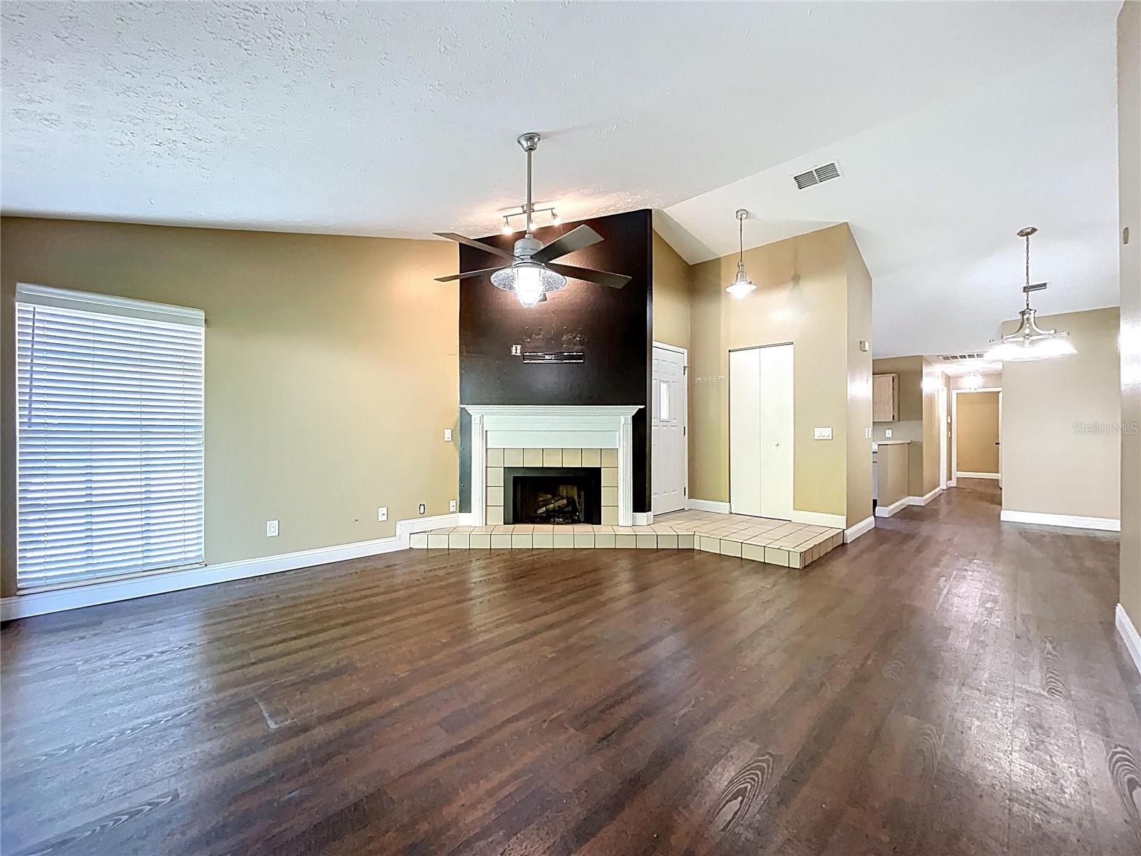 9476 FOREST HILLS PL #0, TAMPA, FL, 33612