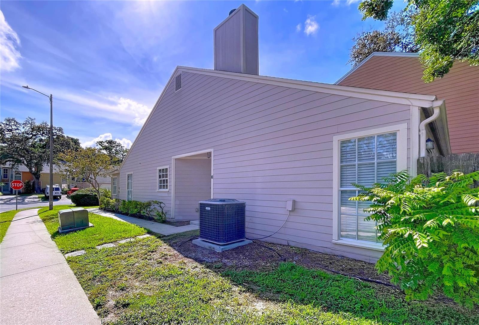 9476 FOREST HILLS PL #0, TAMPA, FL, 33612