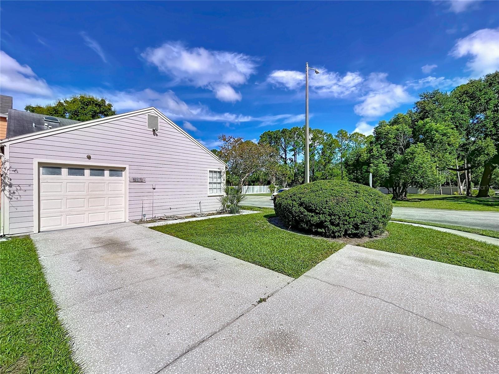 9476 FOREST HILLS PL #0, TAMPA, FL, 33612