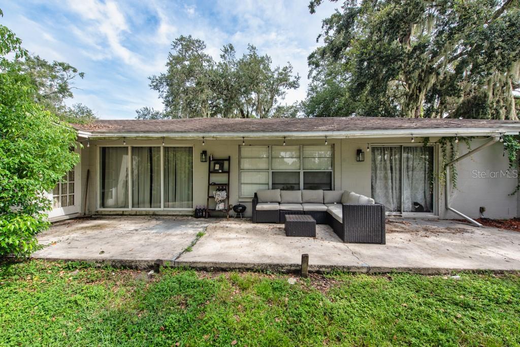 1013 HALLWOOD LOOP, BRANDON, FL, 33511