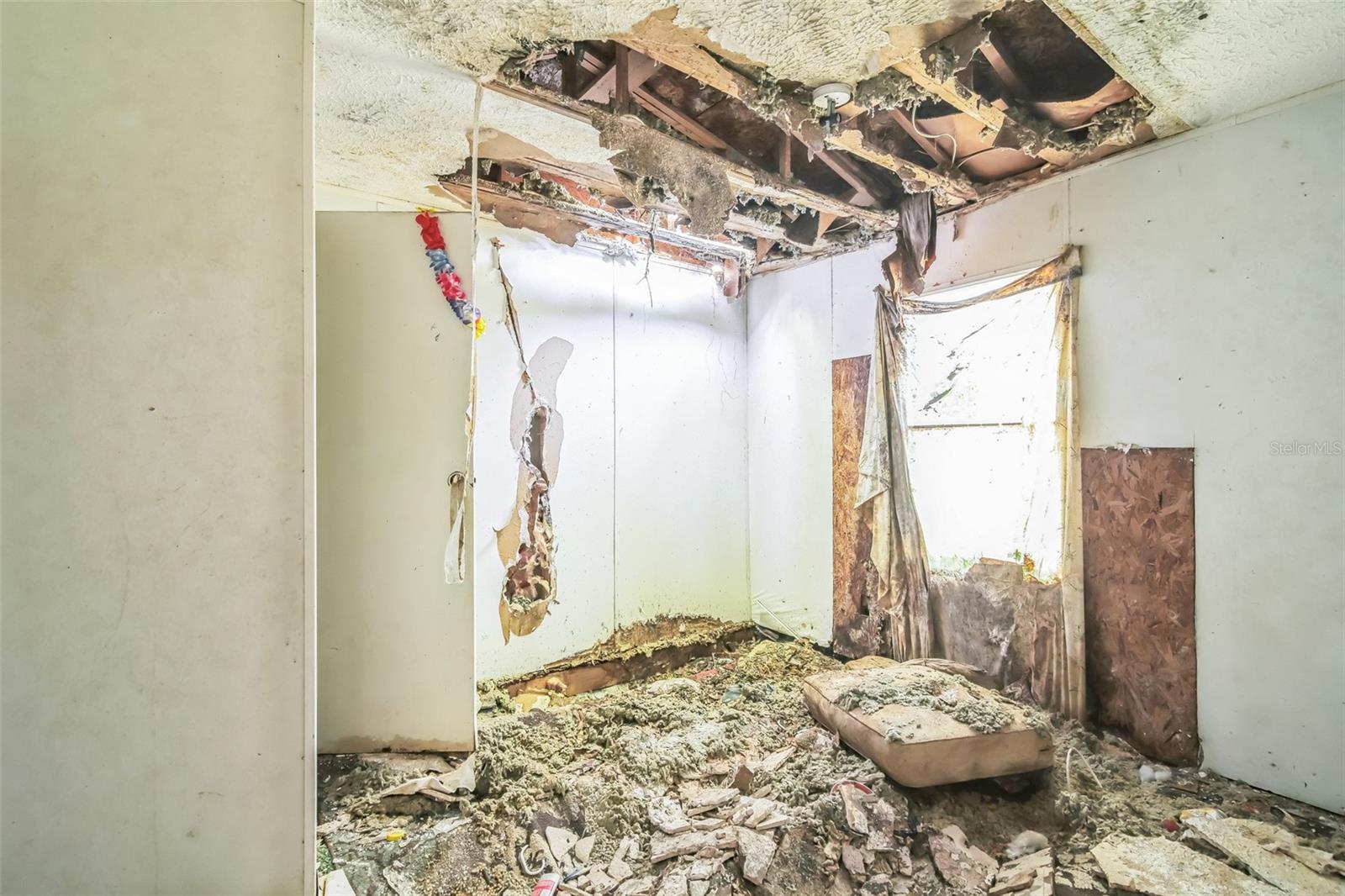 O6342628 Property Photo