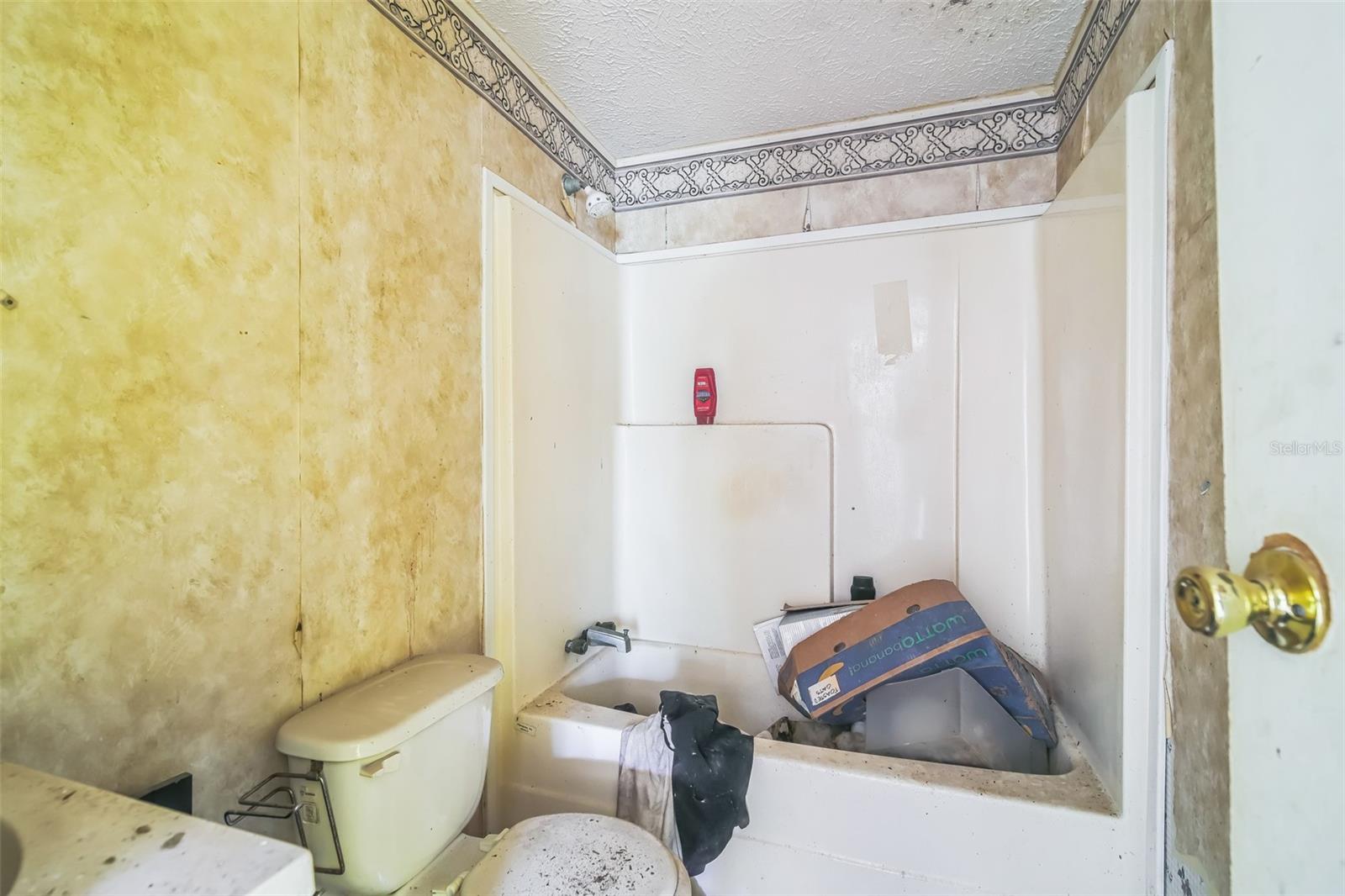 O6342628 Property Photo