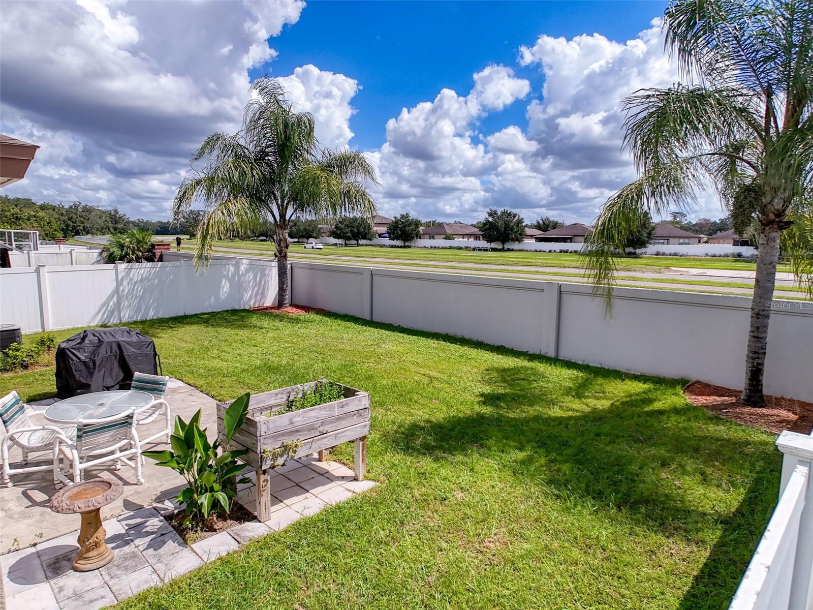 1072 HILL FLOWER DR, BROOKSVILLE, FL, 34604