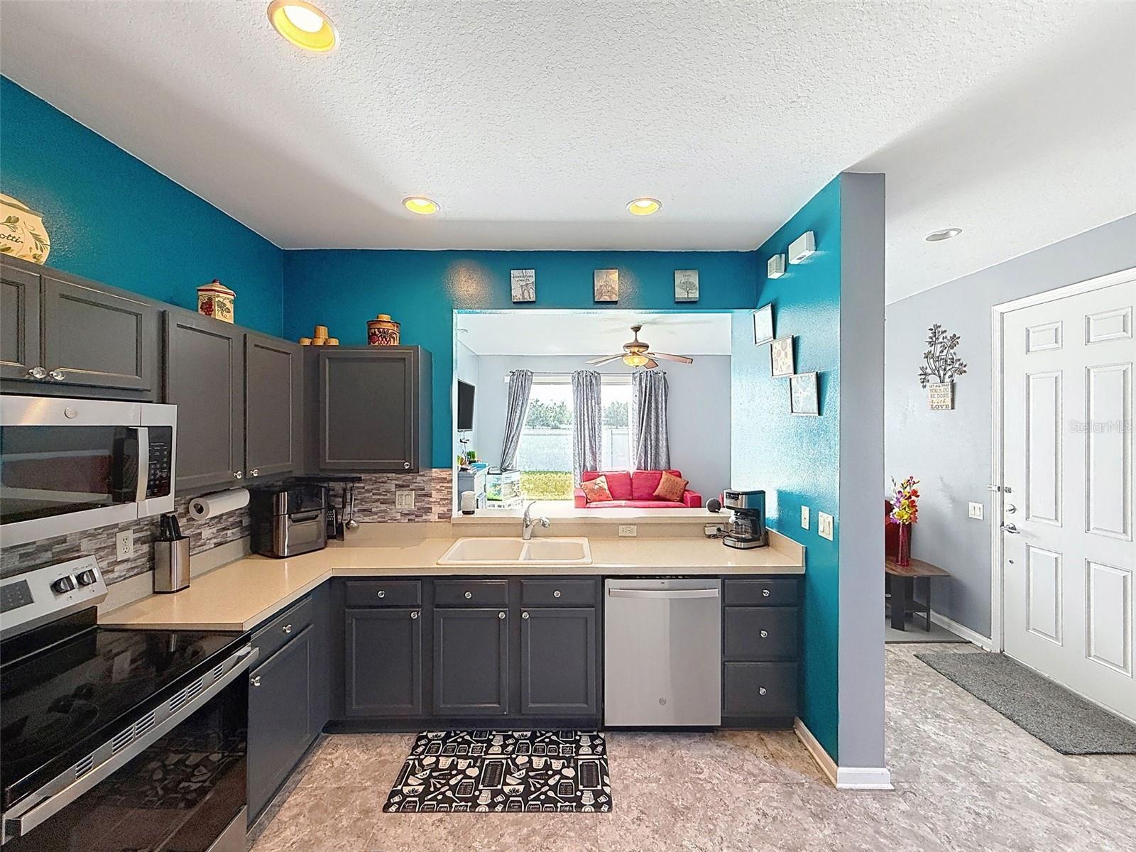 1072 HILL FLOWER DR, BROOKSVILLE, FL, 34604