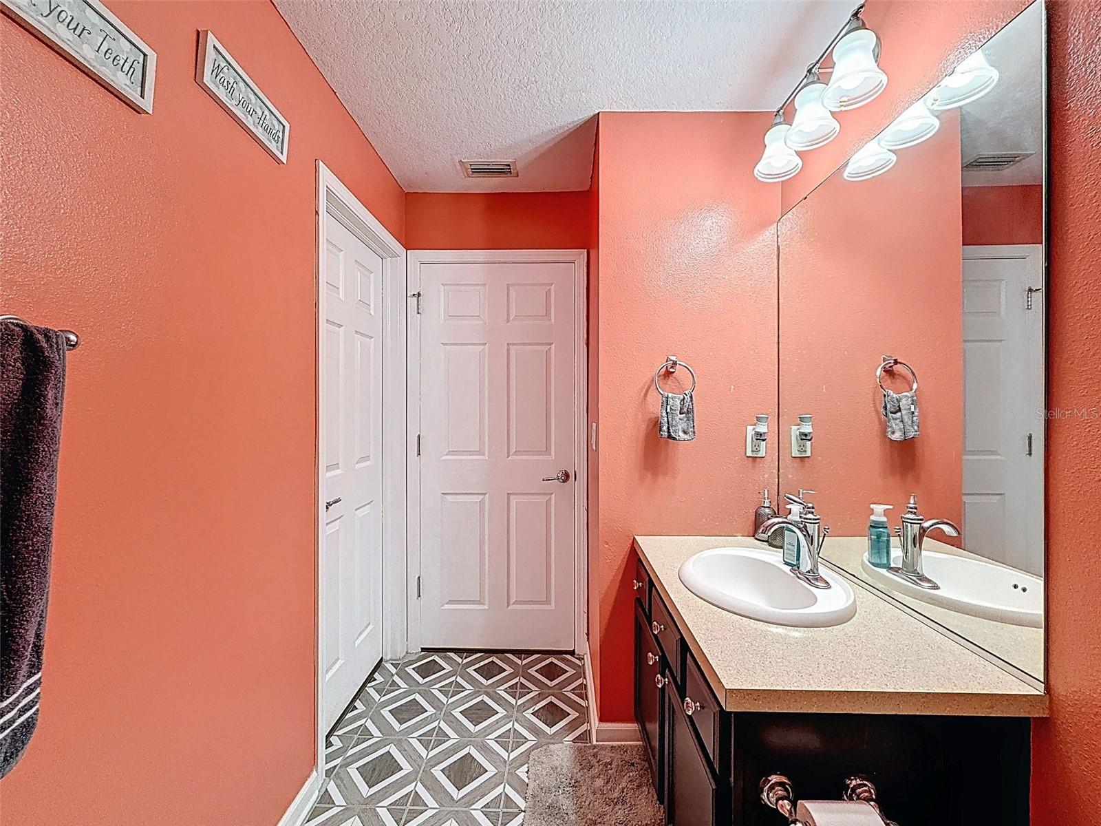 1072 HILL FLOWER DR, BROOKSVILLE, FL, 34604