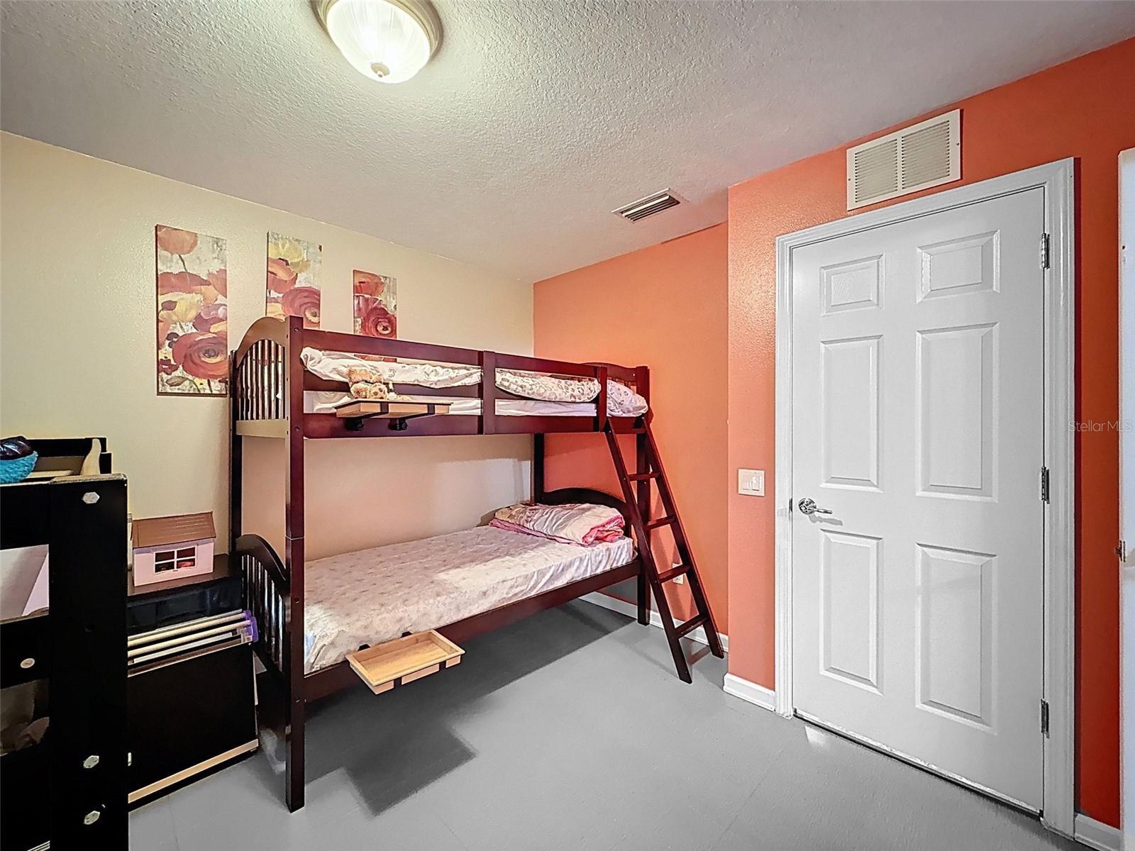 1072 HILL FLOWER DR, BROOKSVILLE, FL, 34604