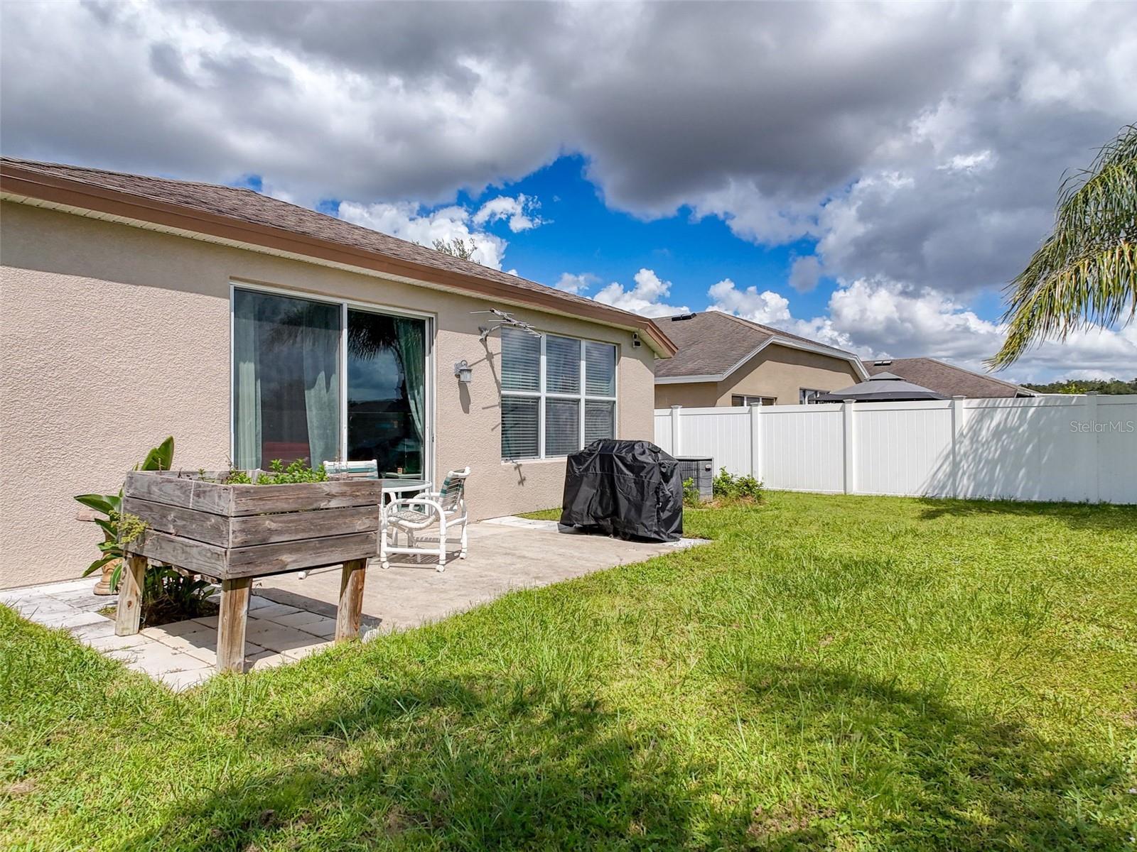 1072 HILL FLOWER DR, BROOKSVILLE, FL, 34604