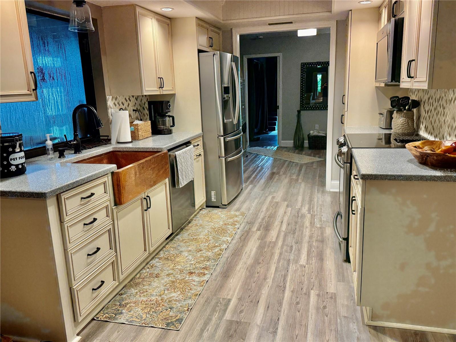 A4664481 Property Photo