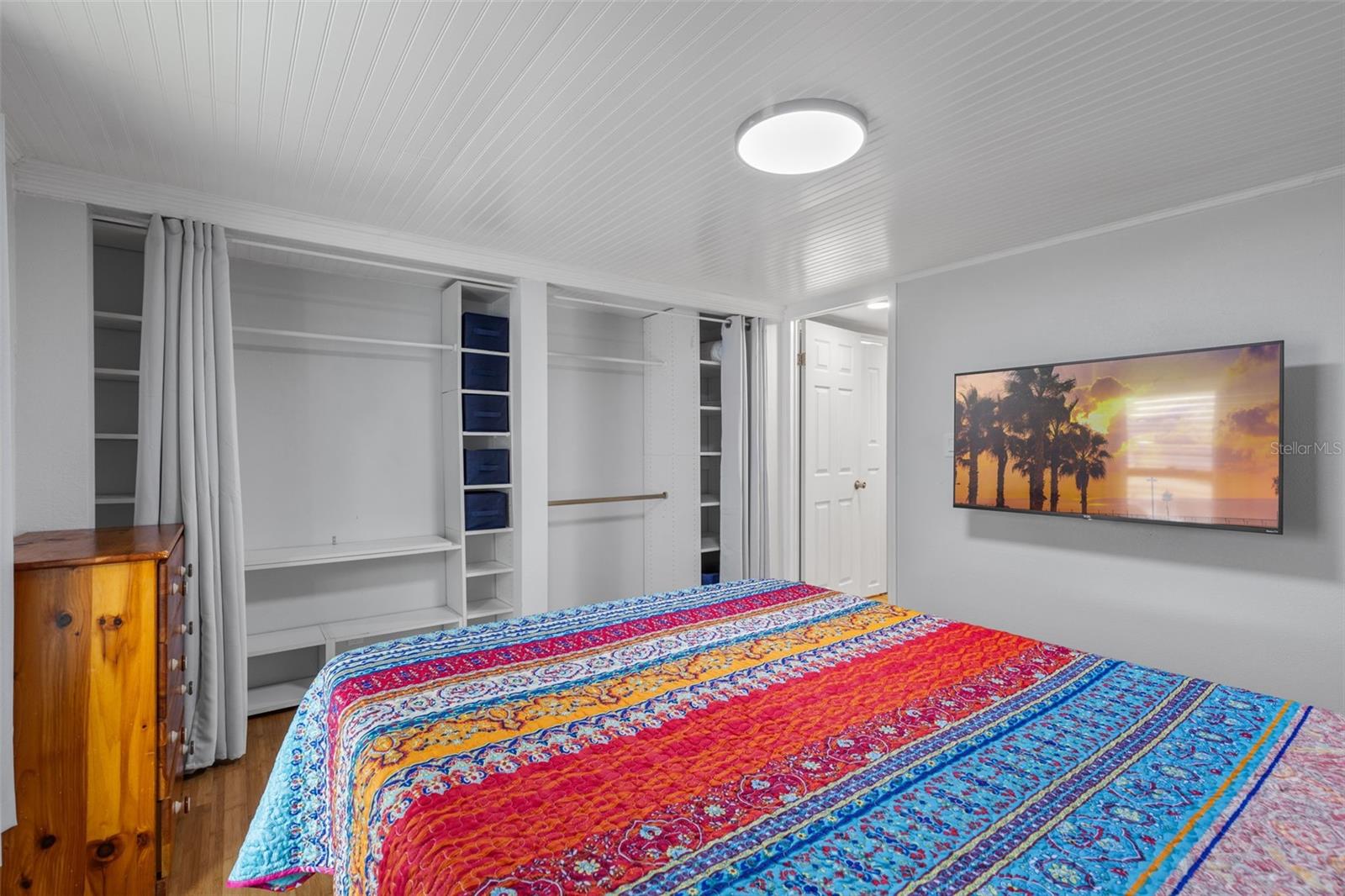 O6342634 Property Photo