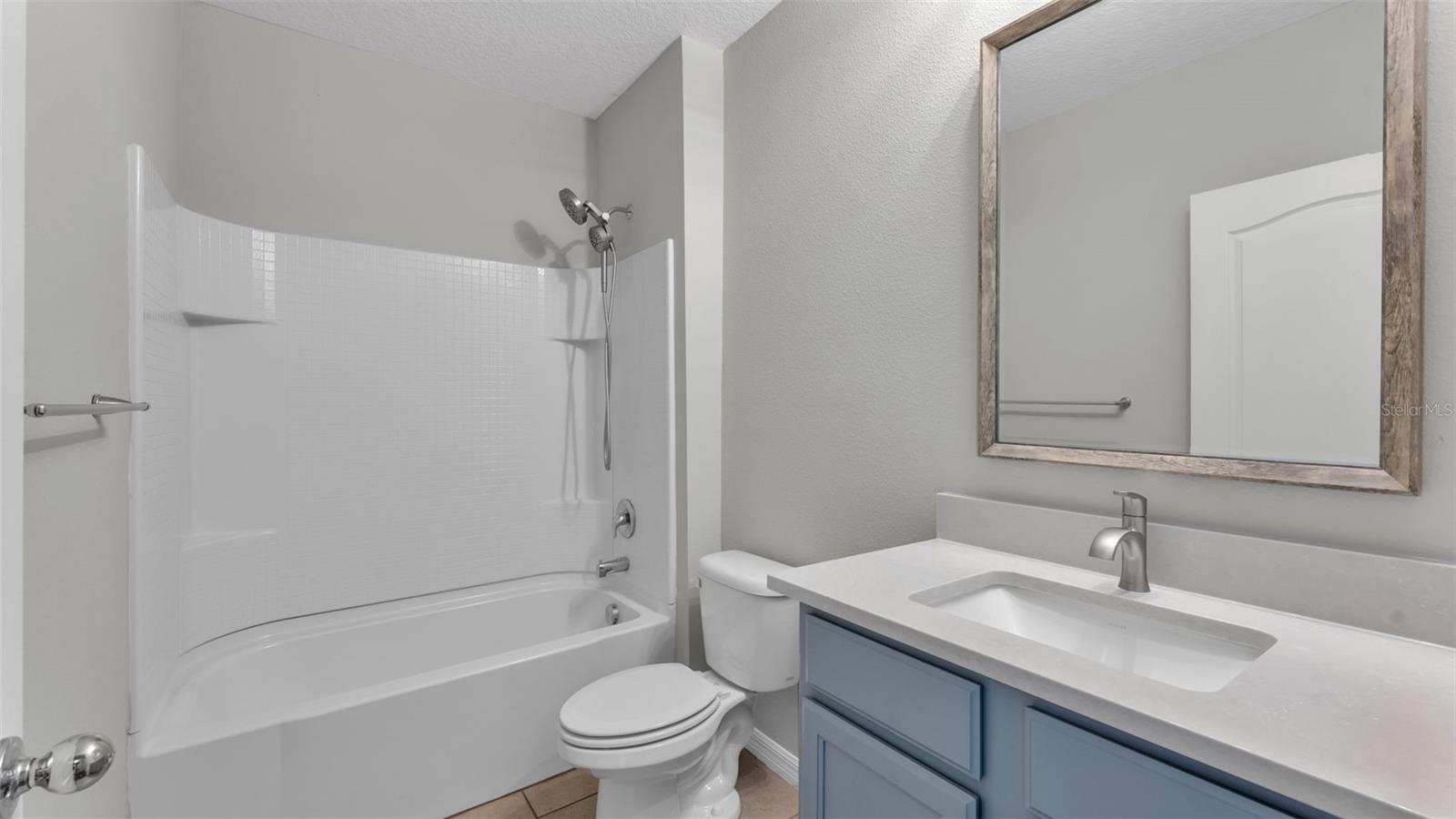 2013 VAN BUREN LOOP, AUBURNDALE, FL, 33823