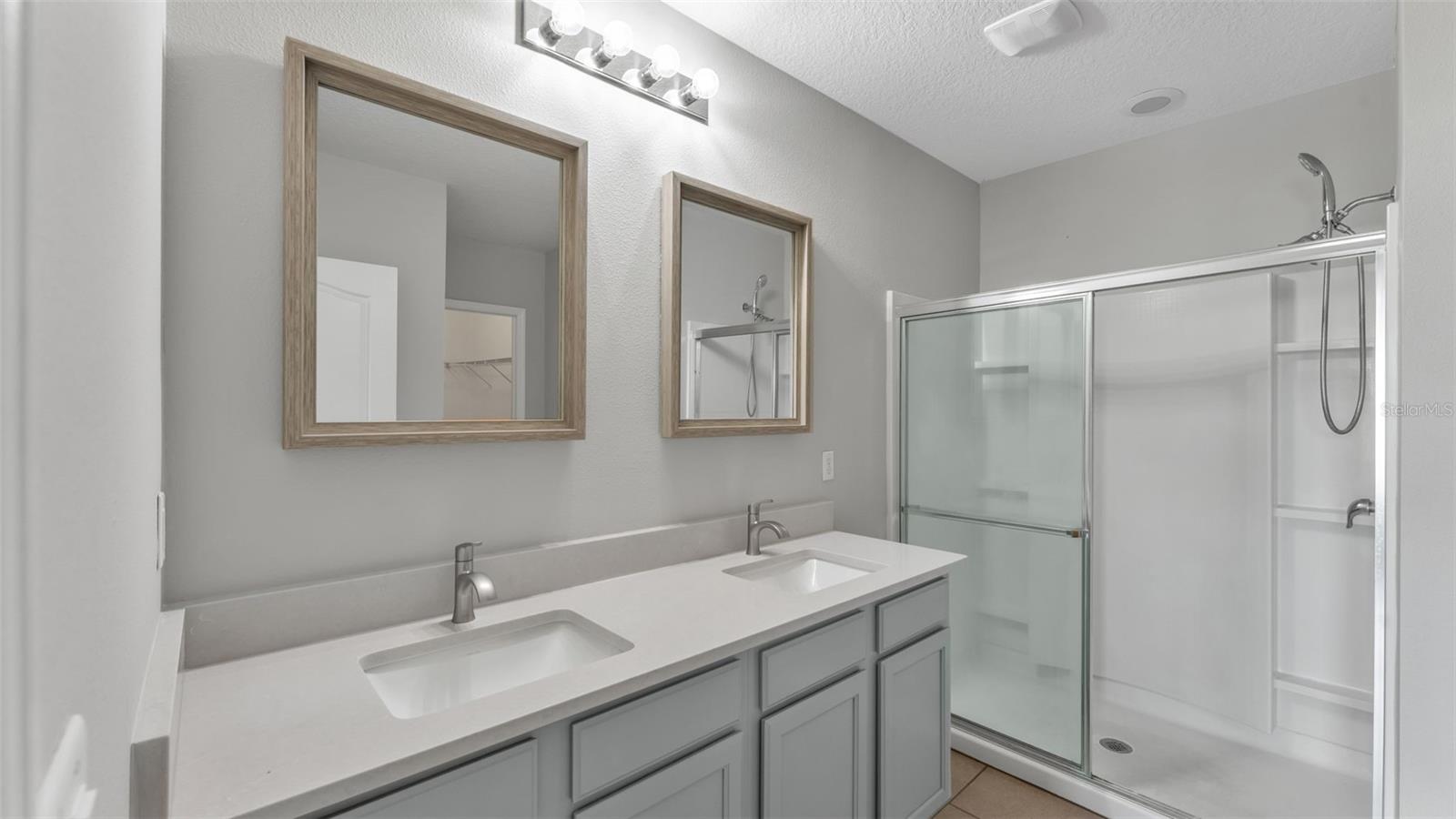 2013 VAN BUREN LOOP, AUBURNDALE, FL, 33823