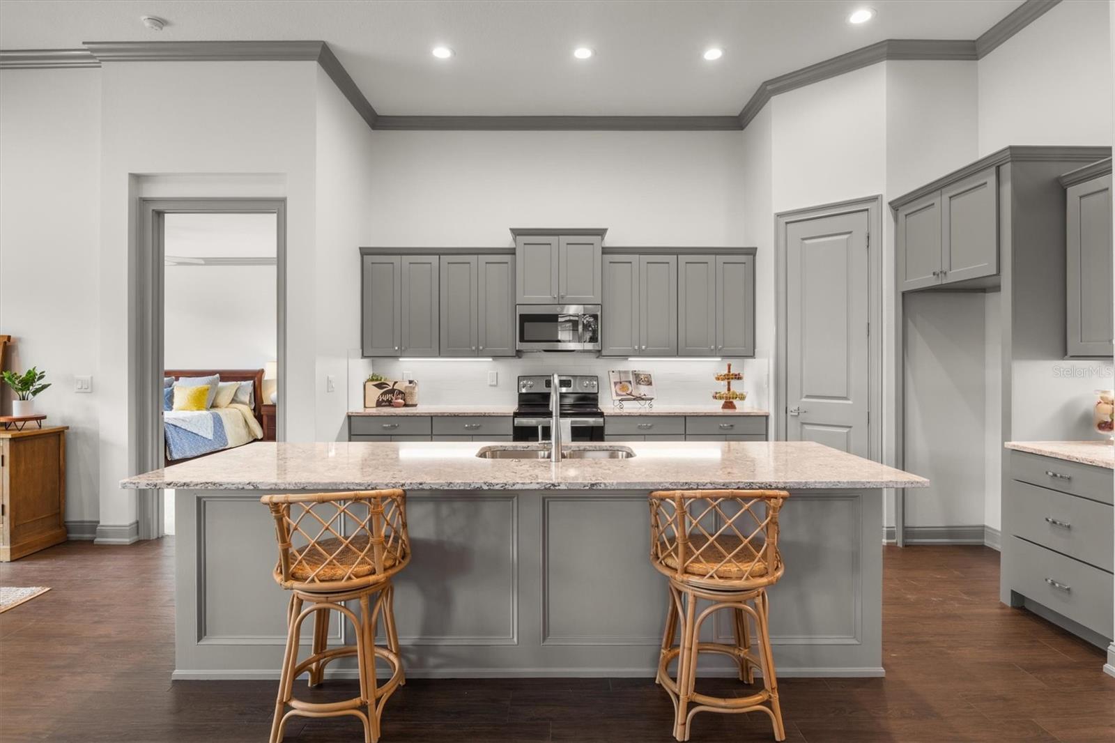 7911 LAKE JAMES BLVD, LAKELAND, FL, 33810