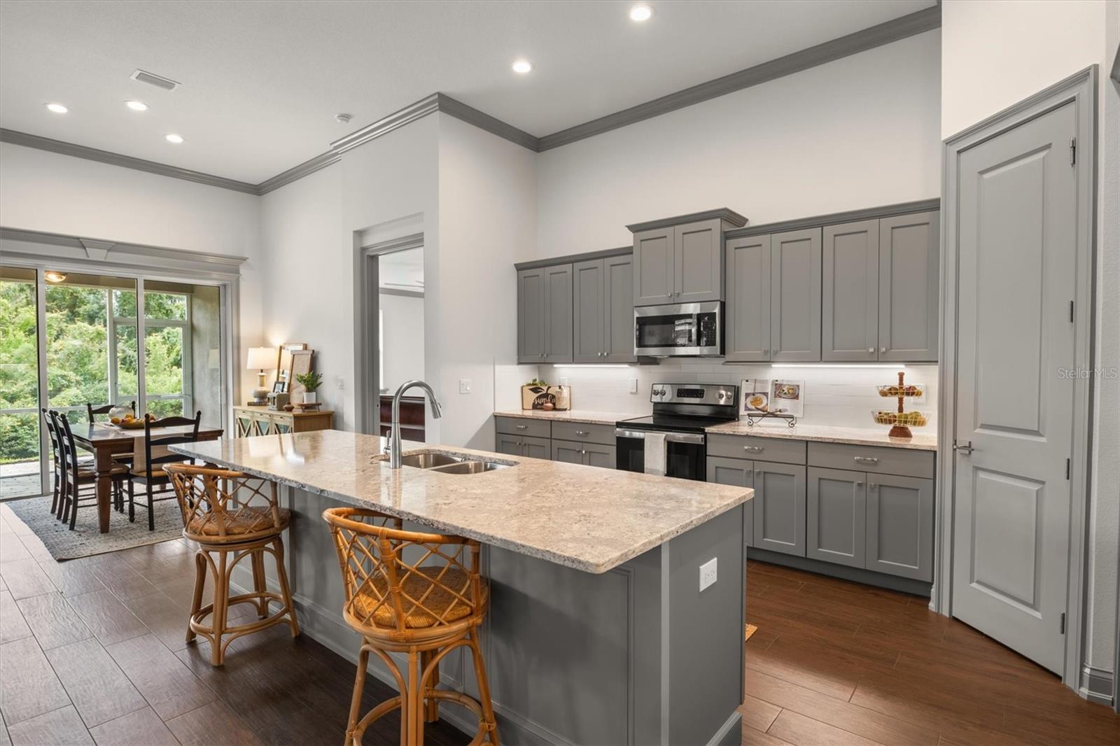 7911 LAKE JAMES BLVD, LAKELAND, FL, 33810