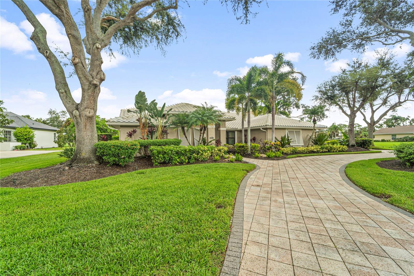A4664498 Property Photo