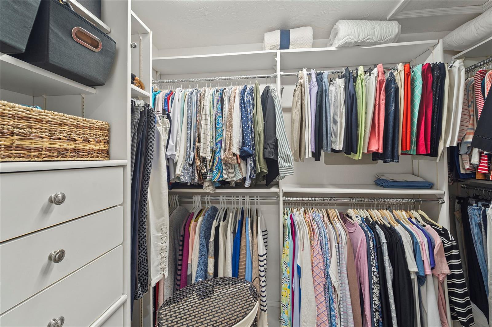 A4664498 Property Photo