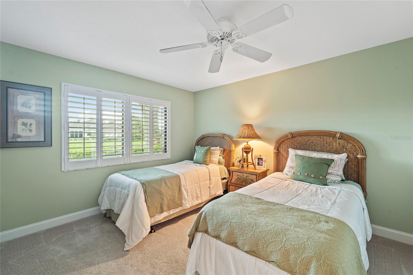 A4664498 Property Photo