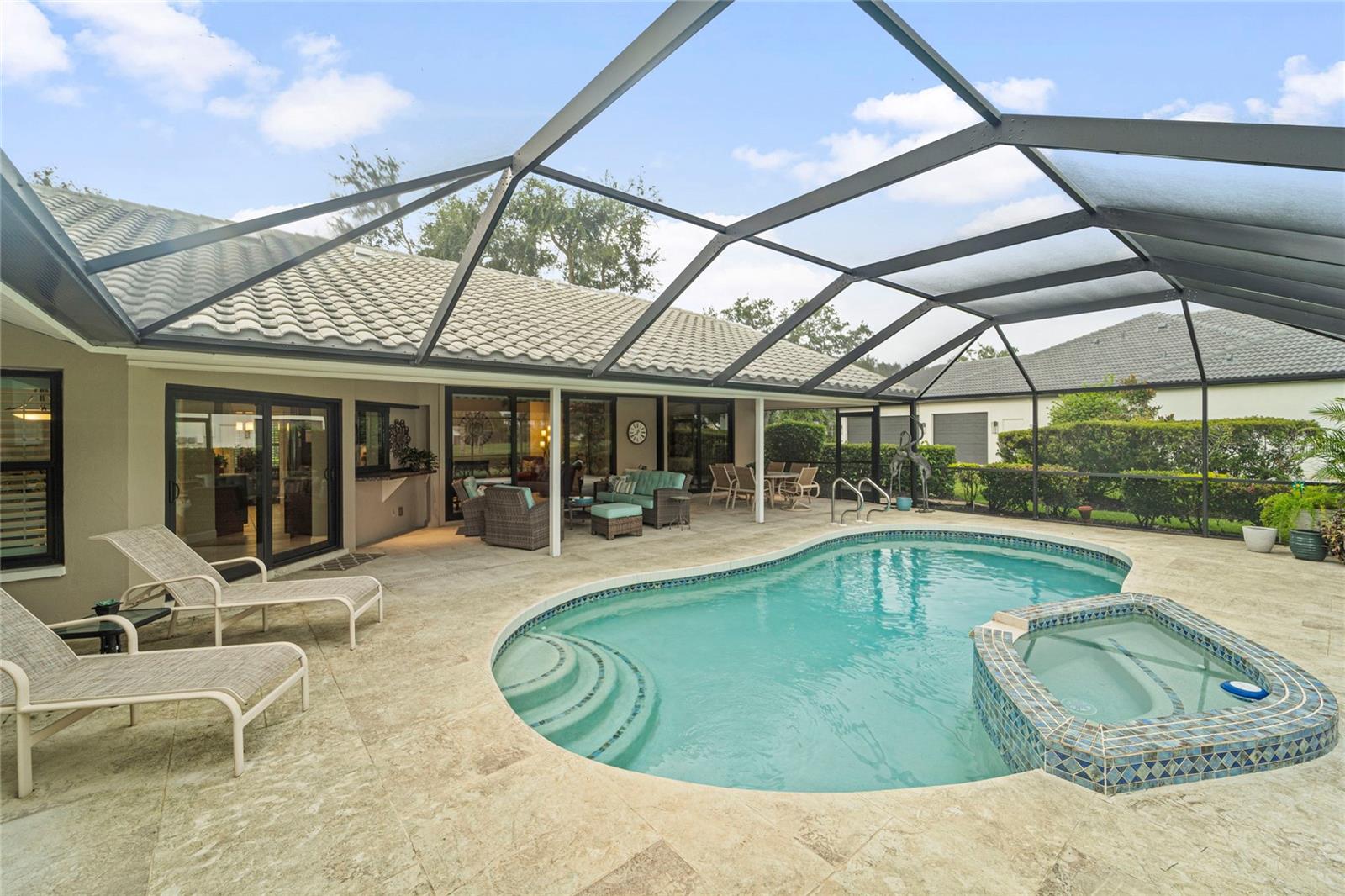 A4664498 Property Photo