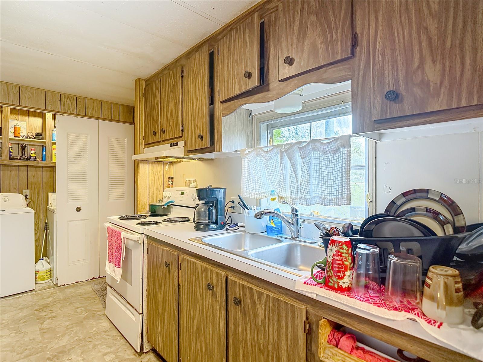 8064 SERENE ST, WEEKI WACHEE, FL, 34613