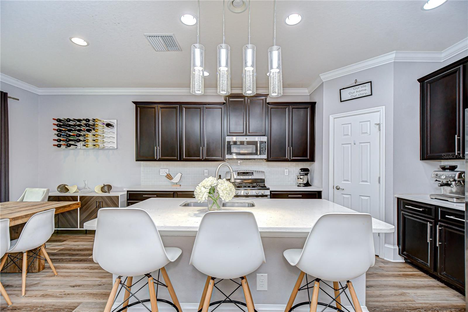 6008 SHELL RIDGE DR, LITHIA, FL, 33547