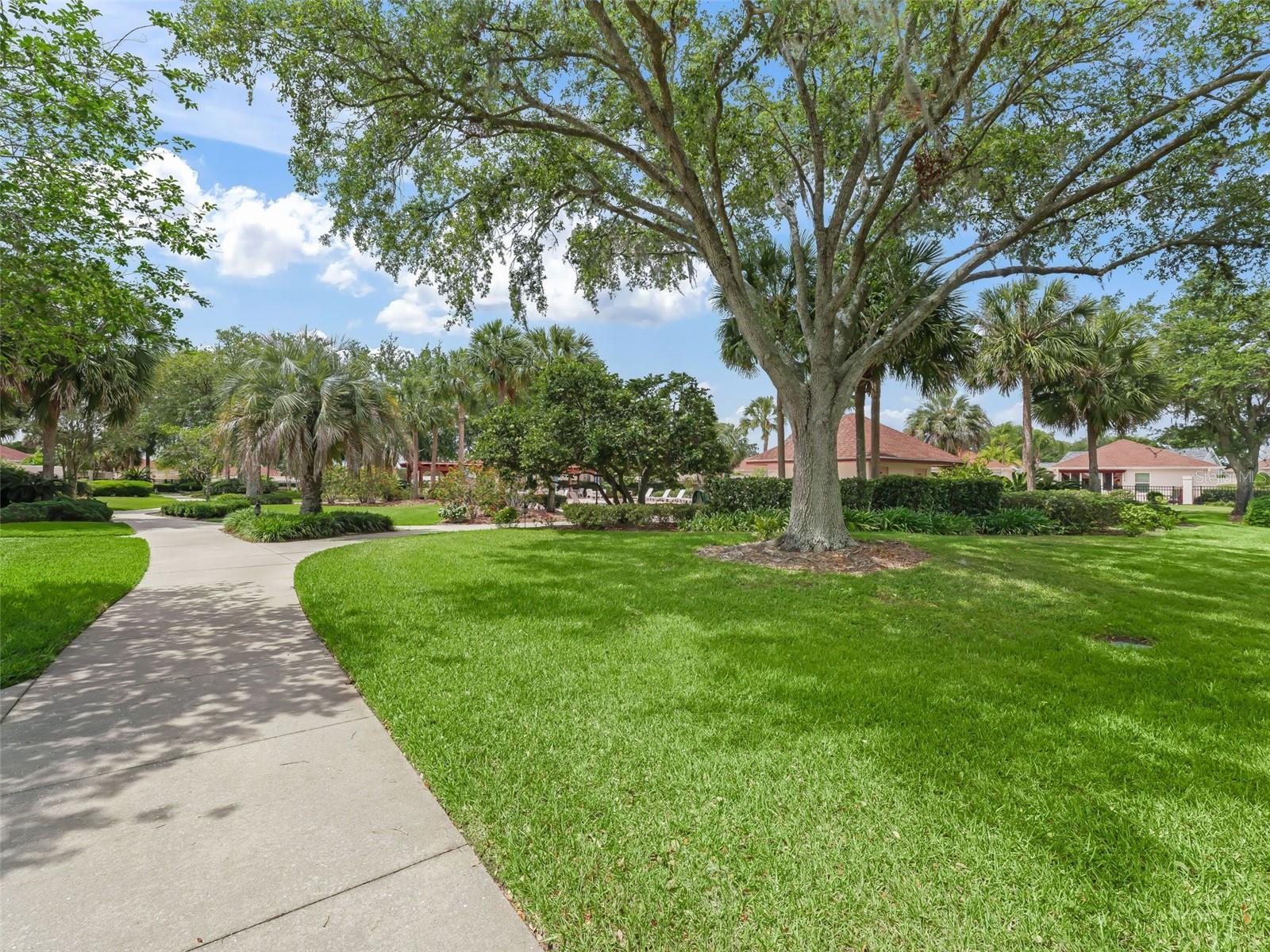 744 HERNANDEZ DR, THE VILLAGES, FL, 32159