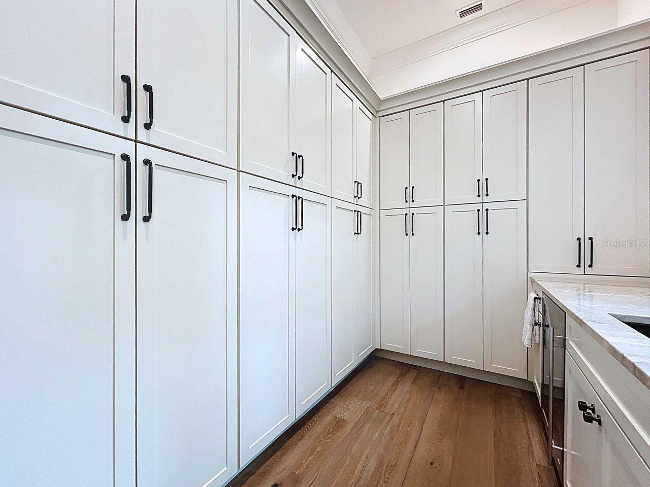 5011 W DICKENS AVE, TAMPA, FL, 33629