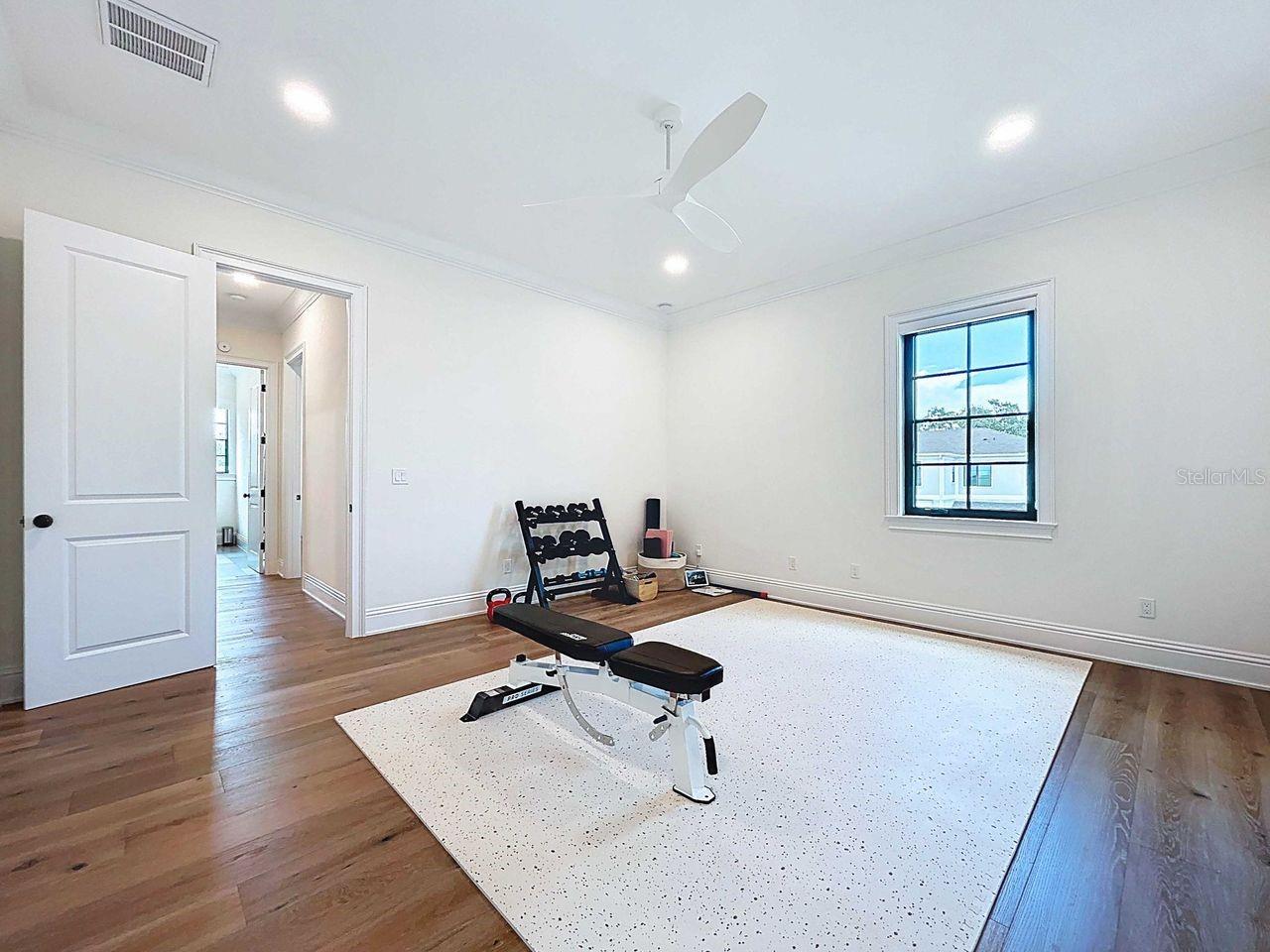 5011 W DICKENS AVE, TAMPA, FL, 33629