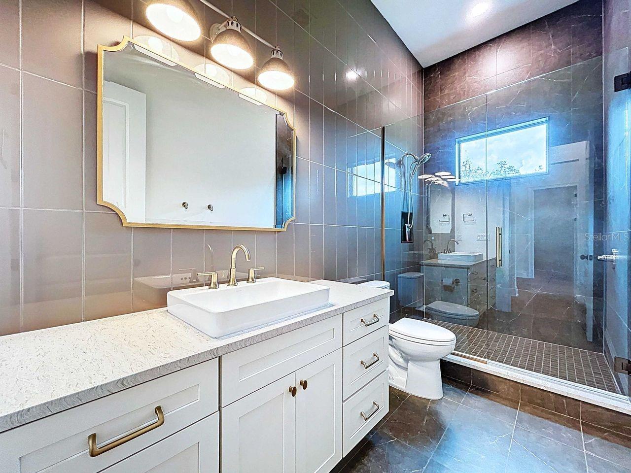 5011 W DICKENS AVE, TAMPA, FL, 33629