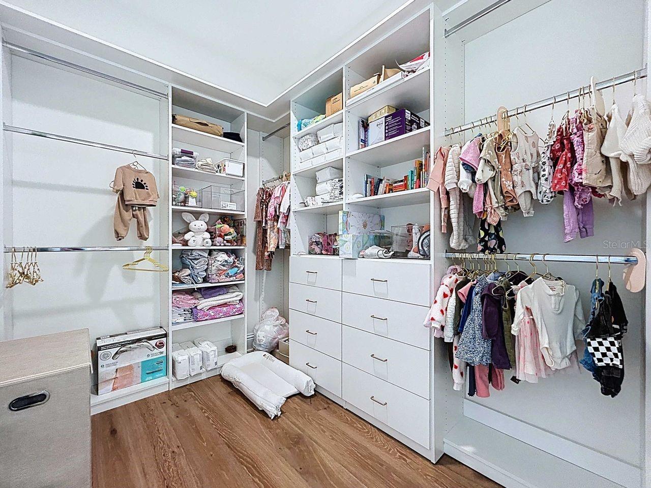 5011 W DICKENS AVE, TAMPA, FL, 33629