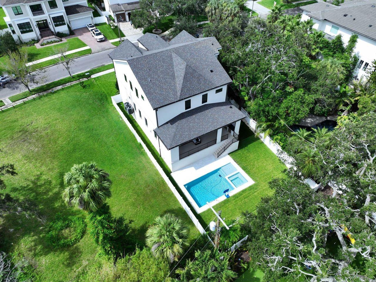 5011 W DICKENS AVE, TAMPA, FL, 33629