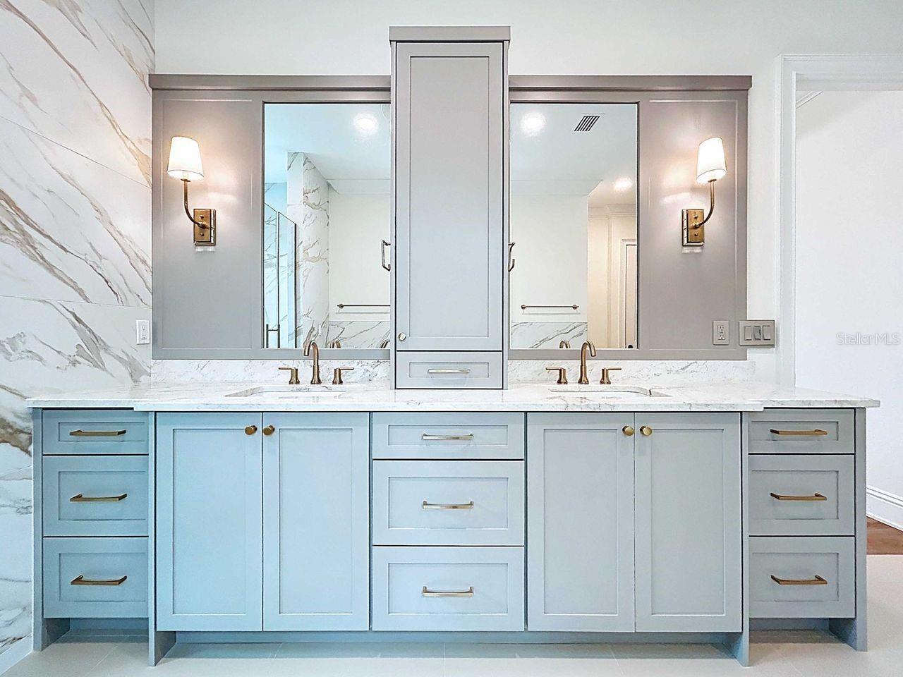 5011 W DICKENS AVE, TAMPA, FL, 33629