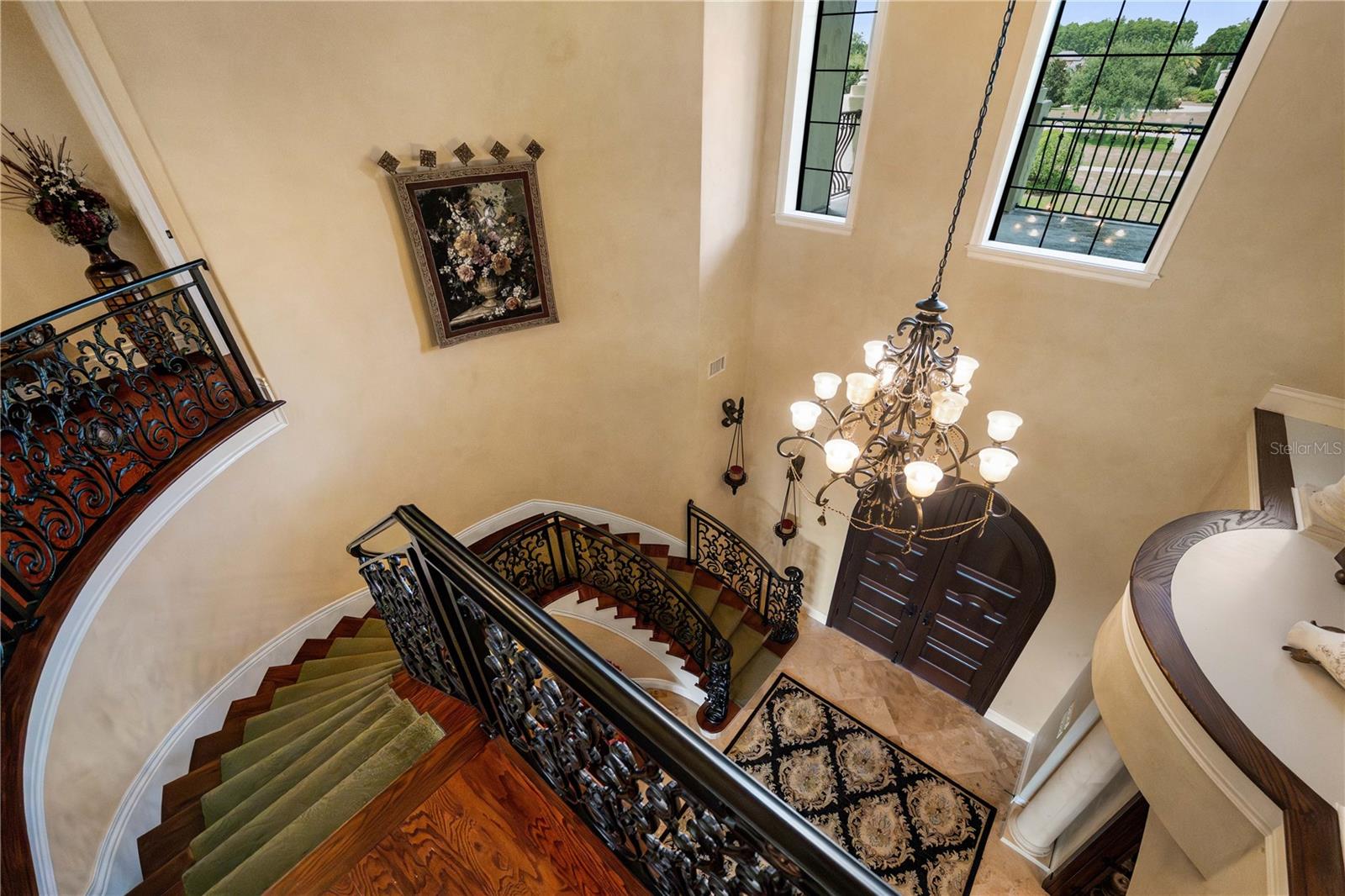 TB8425808 Property Photo