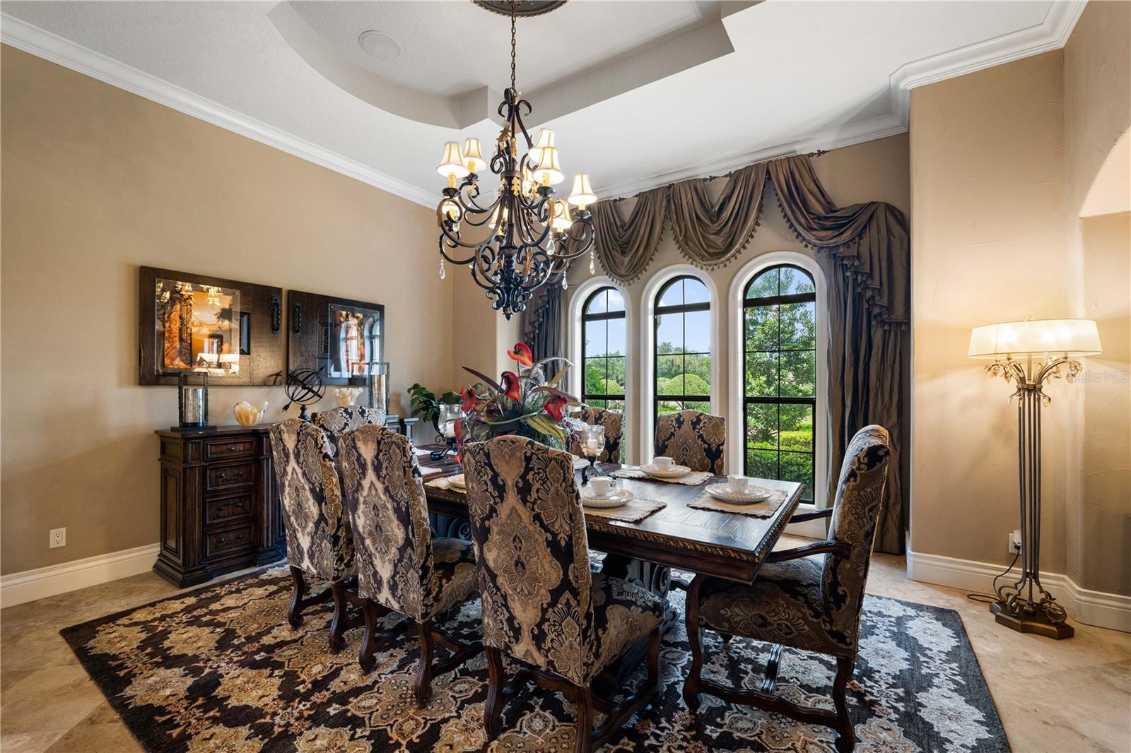 TB8425808 Property Photo