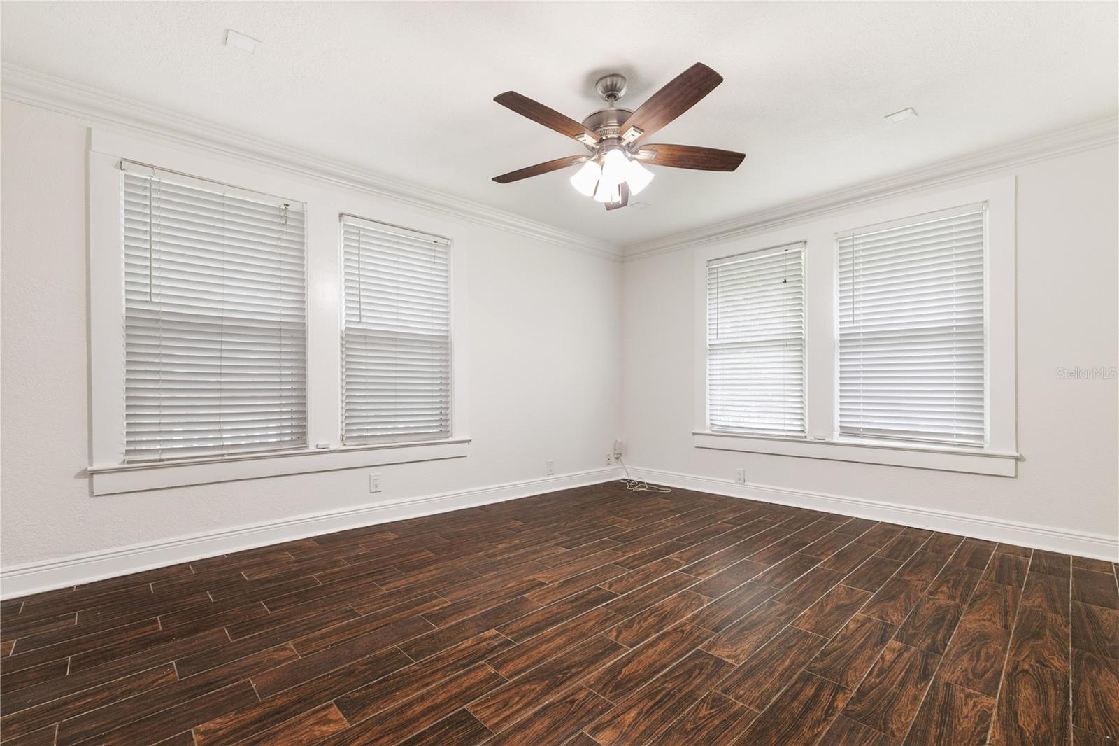 502 E NORTH BAY ST, TAMPA, FL, 33603