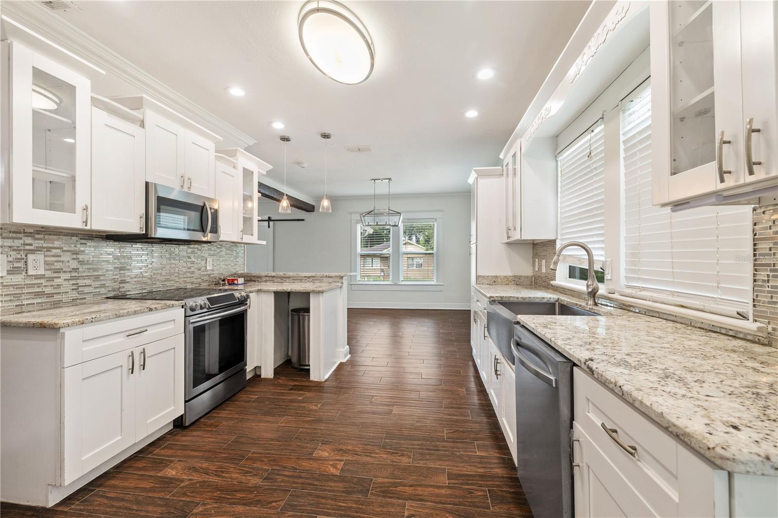 502 E NORTH BAY ST, TAMPA, FL, 33603