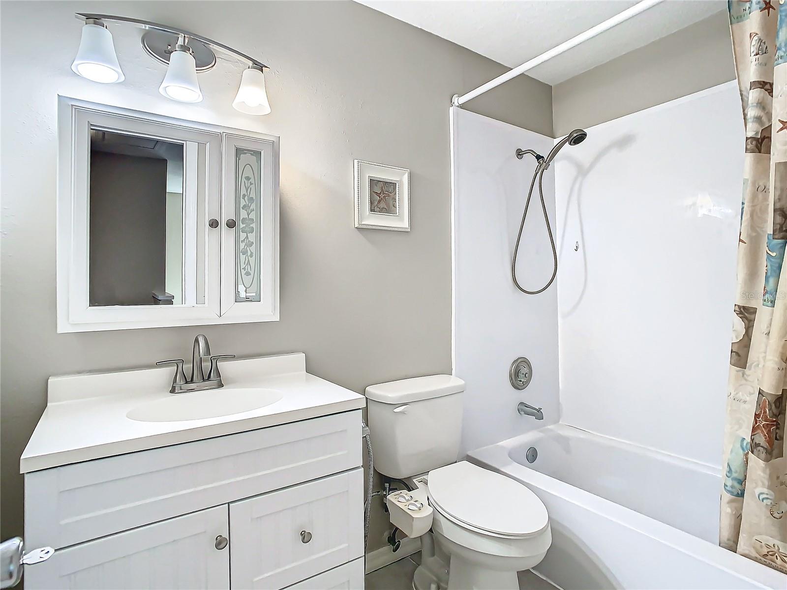 16010 WESTERHAM DR, TAMPA, FL, 33647