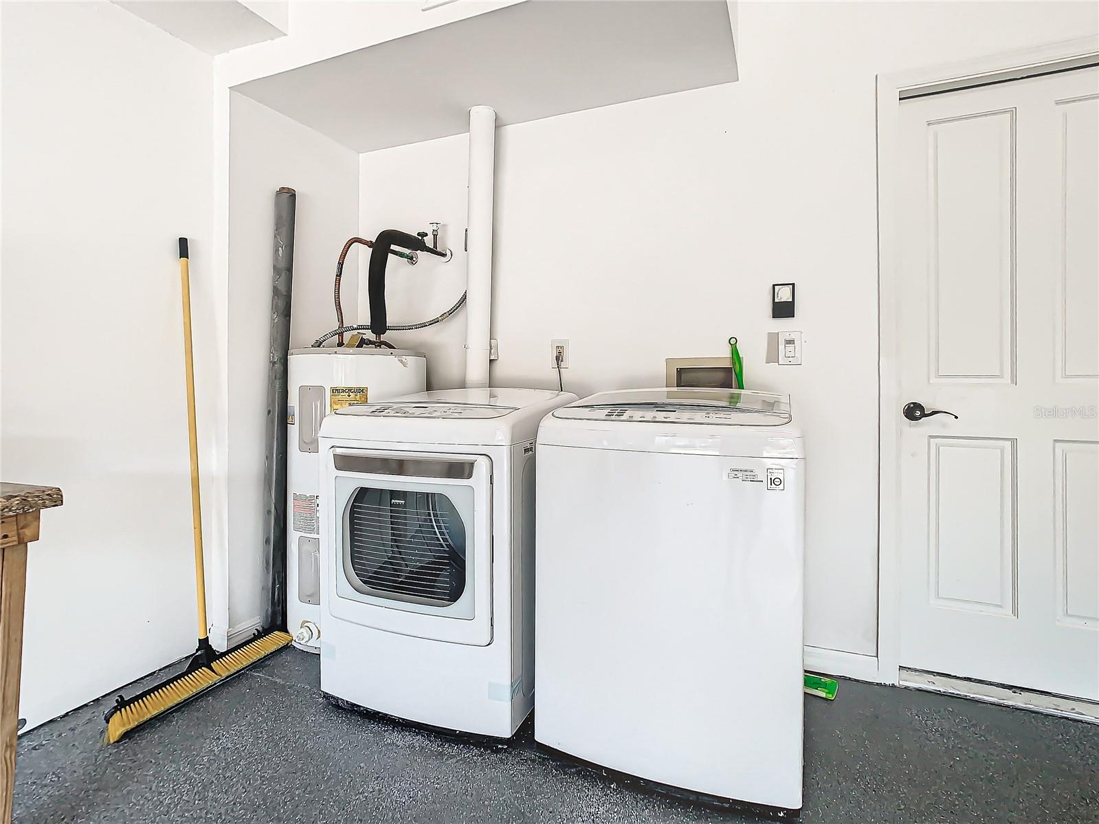 16010 WESTERHAM DR, TAMPA, FL, 33647