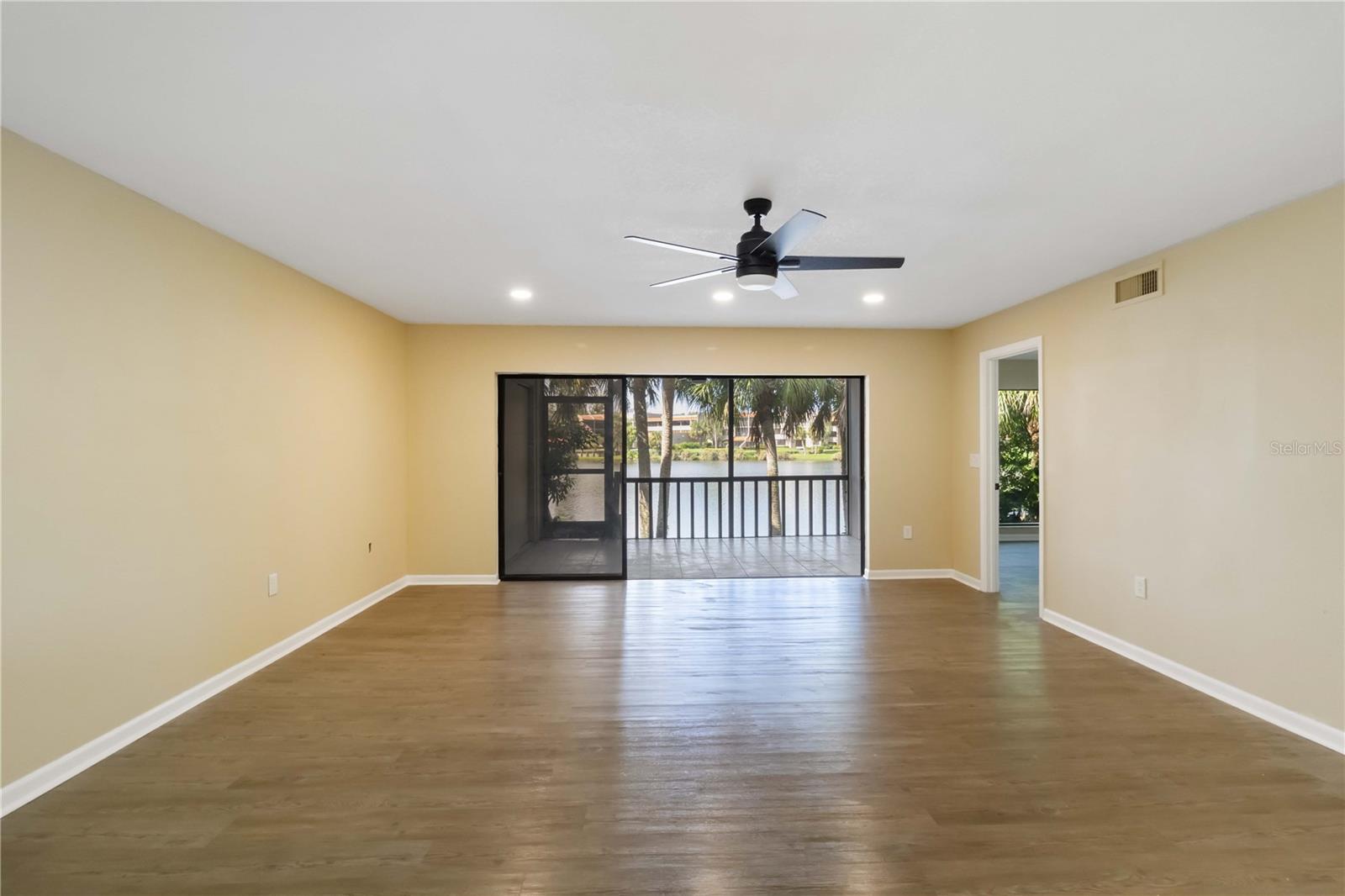 5345 LAKE ARROWHEAD TRL #12, SARASOTA, FL, 34231