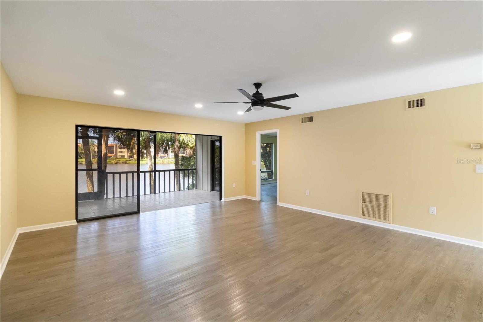 5345 LAKE ARROWHEAD TRL #12, SARASOTA, FL, 34231