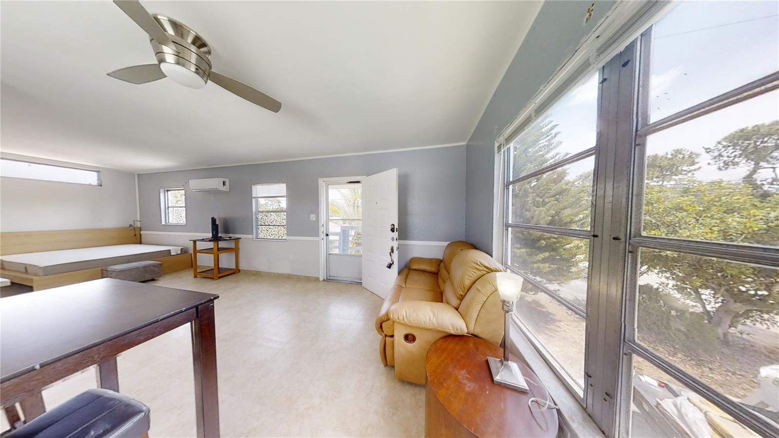 6375 19TH AVE N, ST PETERSBURG, FL, 33710