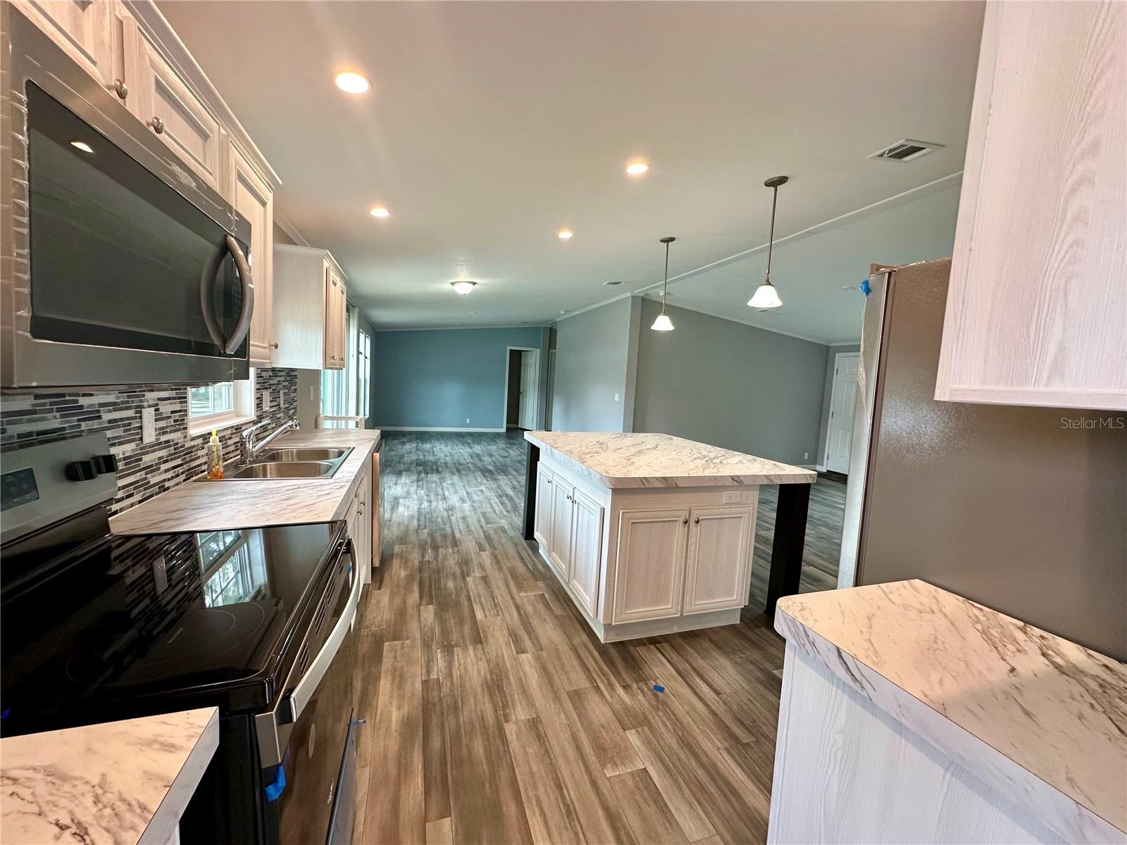 55744 HOLIDAY CIR, ASTOR, FL, 32102