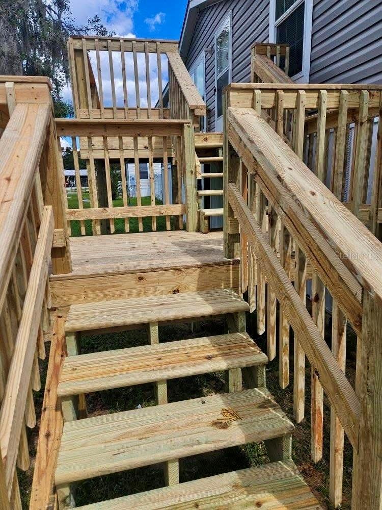 55744 HOLIDAY CIR, ASTOR, FL, 32102