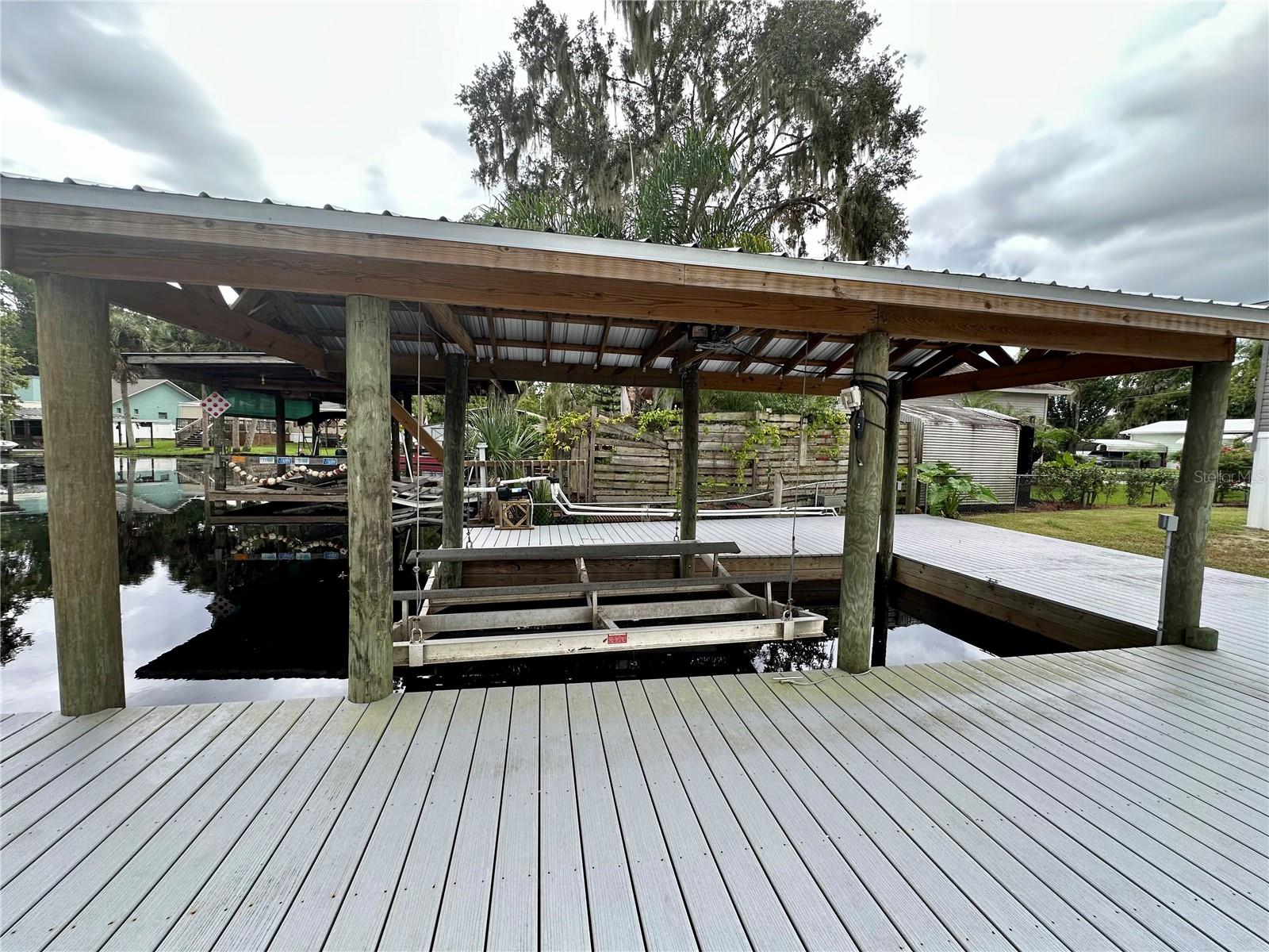 55744 HOLIDAY CIR, ASTOR, FL, 32102