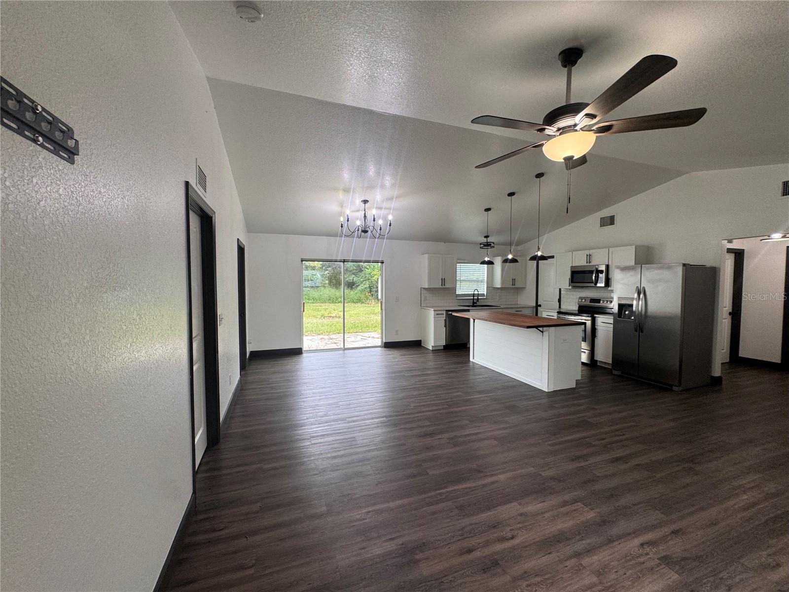 102 N LEE AVE, ARCADIA, FL, 34266