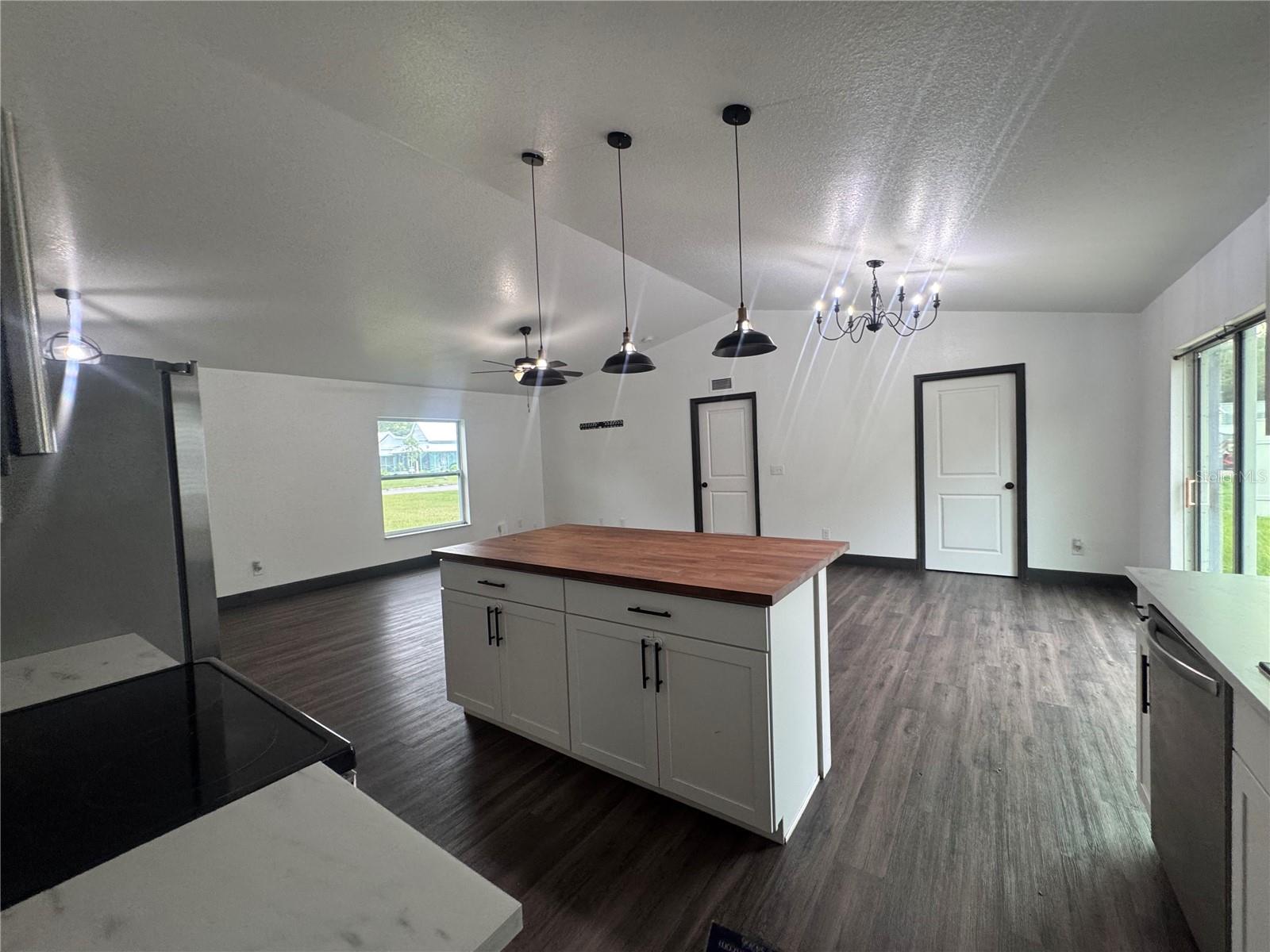 102 N LEE AVE, ARCADIA, FL, 34266