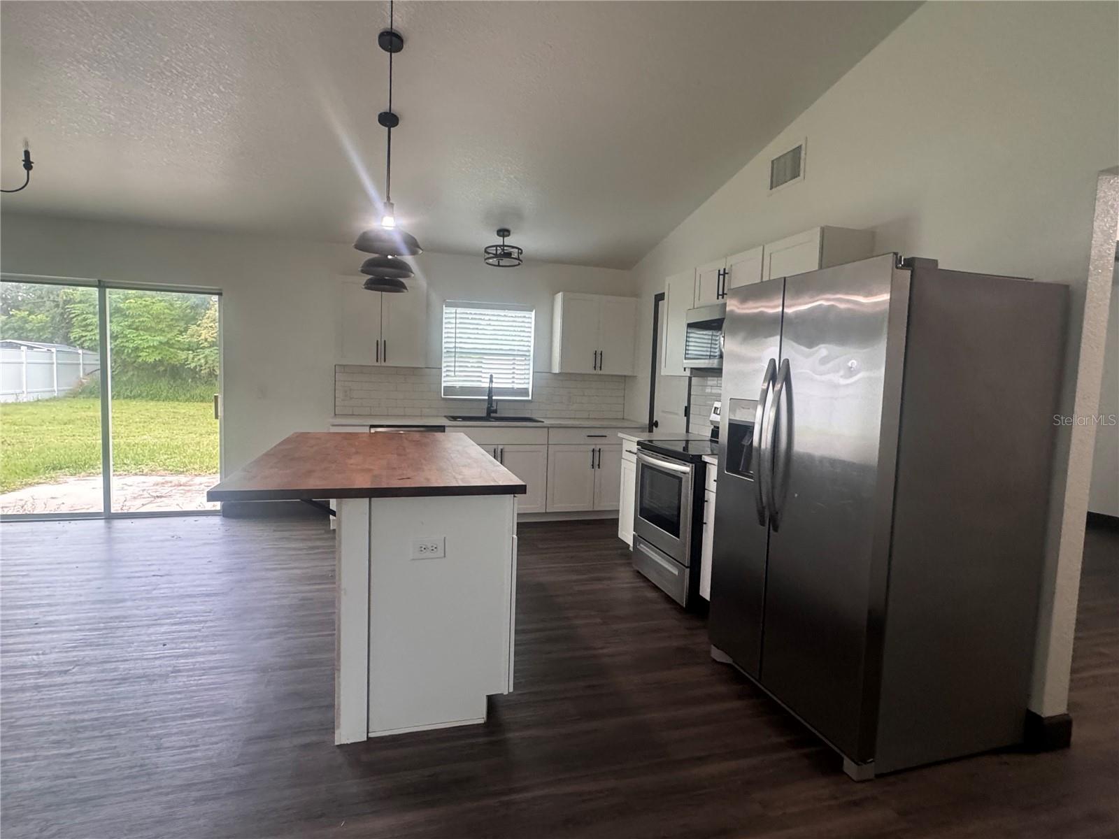 102 N LEE AVE, ARCADIA, FL, 34266